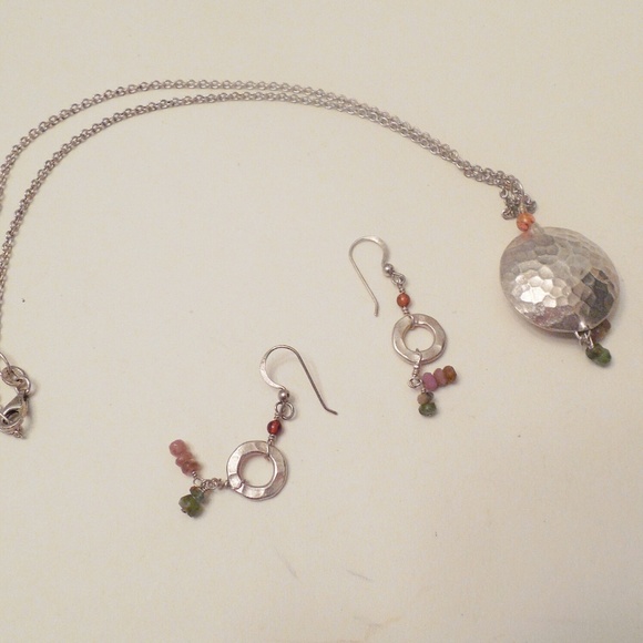 Hammered Sterling Silver Necklace and earrings - Picture 1 of 6